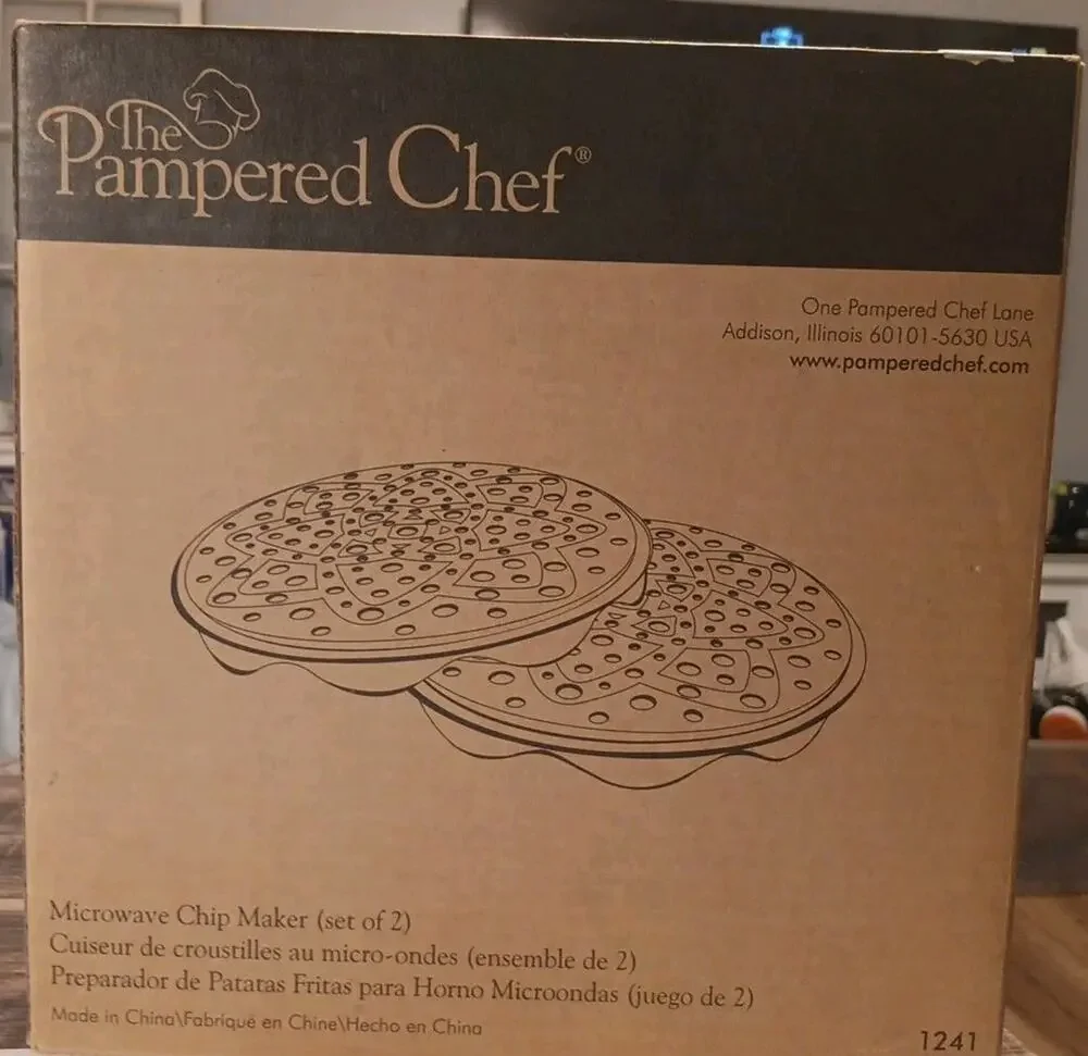 Pampered Chef Black Silicone Microwave Potato Chip Maker #1241 Brand New